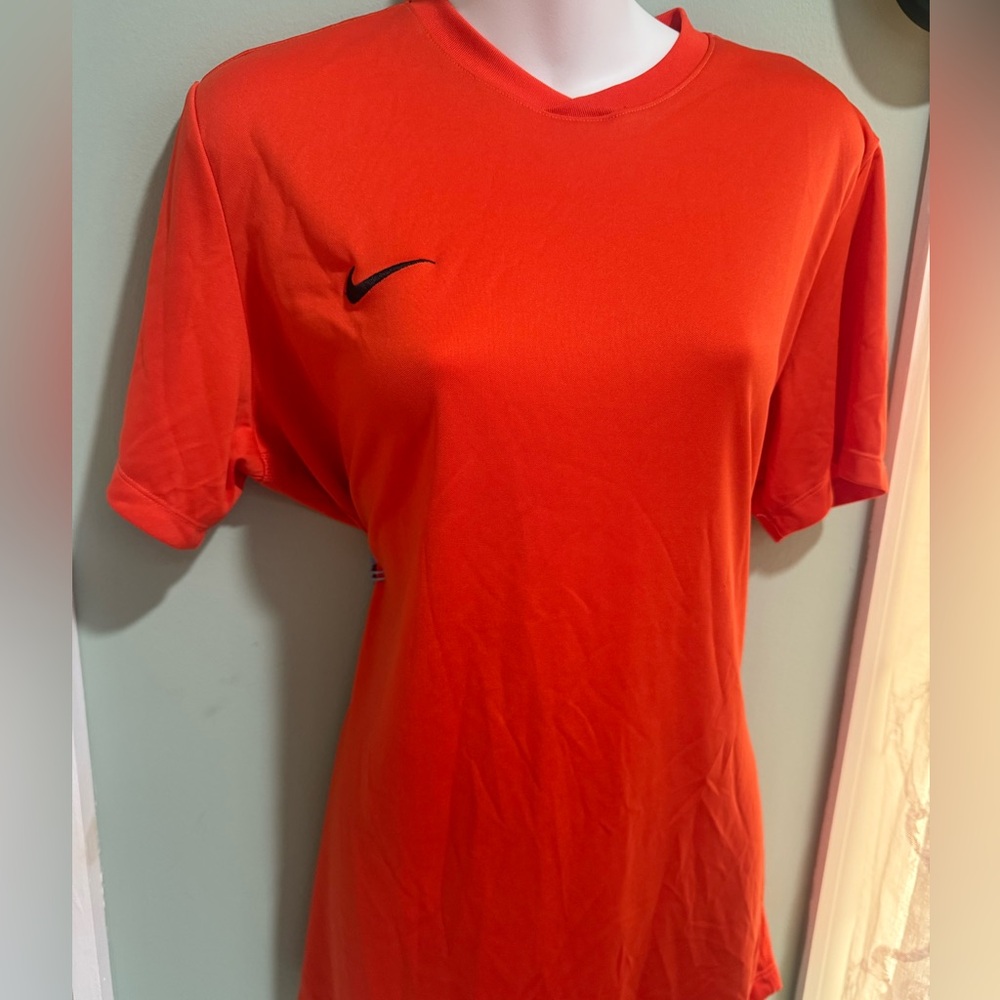 Nike women's blouse,size L